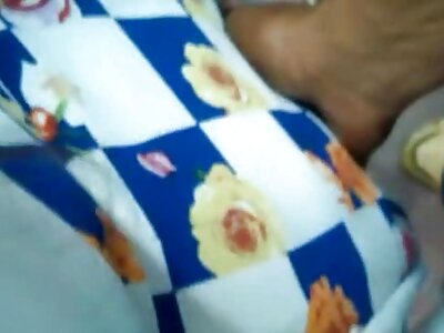 عميق سكس مدبلج جديد اللسان من شقراء جميلة